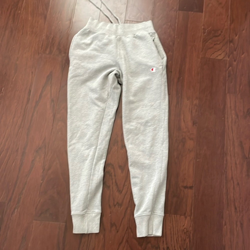 Men’s Champion Reverse Weave Joggers Size Small Gray